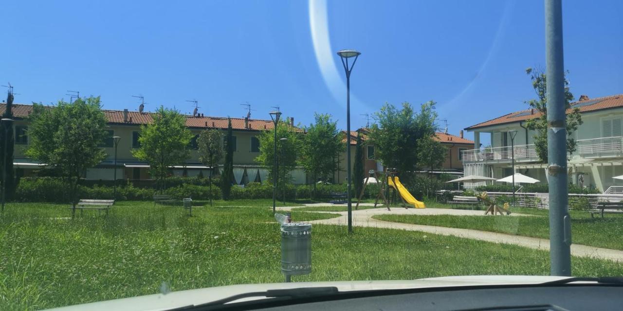 B&B Villa La Bouganville Camaiore Eksteriør bilde